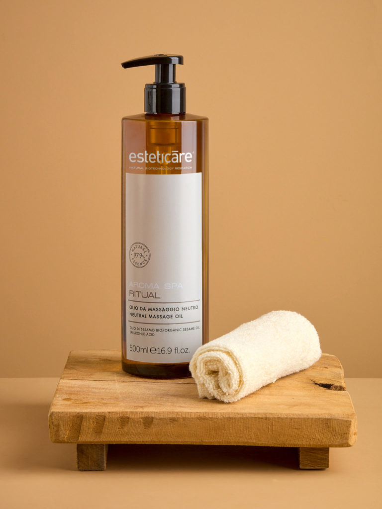 Foto singola del prodotto Olio da massaggio neutro della linea Aroma Spa Ritual - Esteticare